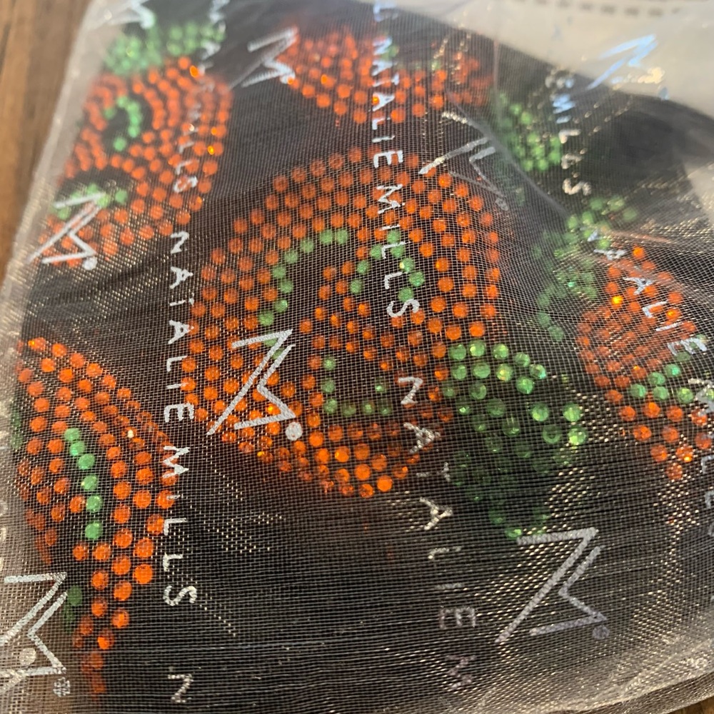 🎃 Halloween Crystal Mask - Black Cotton‎ with Pumpkins